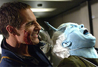 Scott Bakula grabs himself an Andorian (Jeffery Combs) on <i>Enterprise</i>. Image