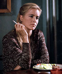 Téa Leoni plays mother in 'House of D'