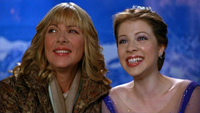 Kim Cattrall and Michelle Trachtenberg in 'Ice Princess'