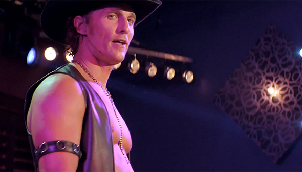 Matthew McConaughy strips it all off in 'Magic Mike'