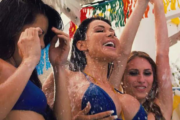 Still plenty of bikini babes in 'Piranha 3DD'