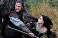 Kristen Stewart and Chris Hemsworth co-star in 'Snow White and the Huntsman'